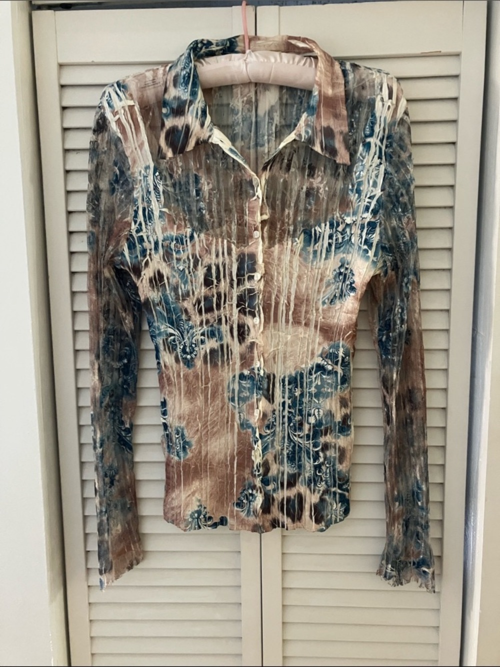 Komarov Turquoise Brown and Ivory Print Button Down Pleated Stretch Shirt Large